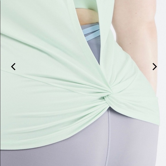 Fabletics Blake Open Back Twist Tank - Picture 6 of 6